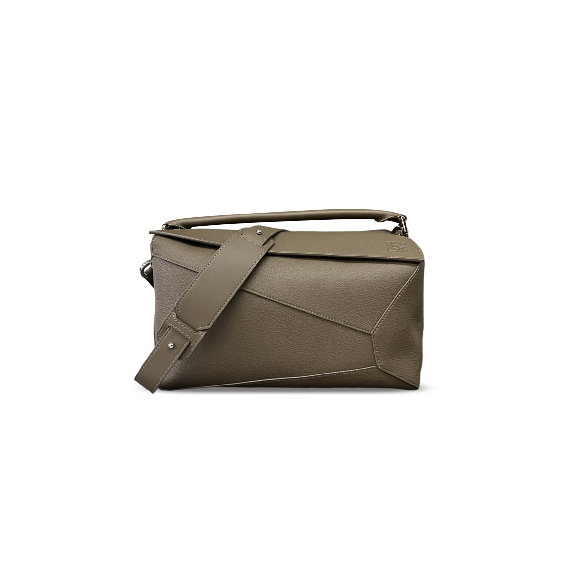 LOEWE LARGE PUZZLE EDGE BAG IN GRAINED CALFSKIN (37*23*19cm)